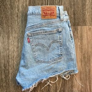 Levi’s Shorts